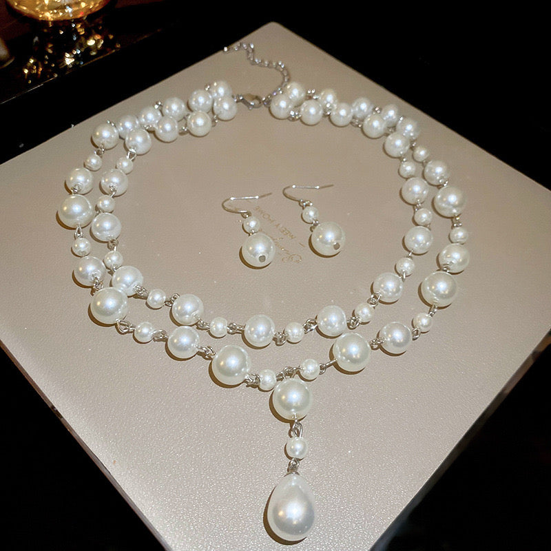 Mermaid pearl necklace and earrings set