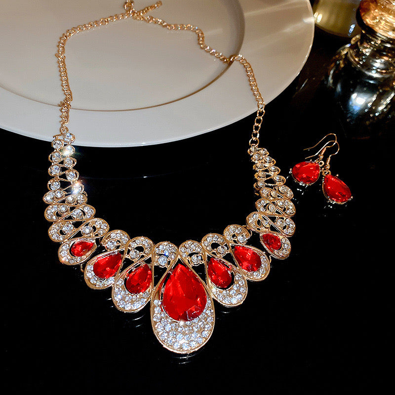 Mysterious red necklace and earrings set