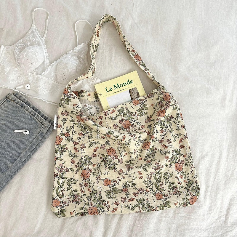 Floral print cloth bags exude a casual, natural charm that is effortlessly stylish