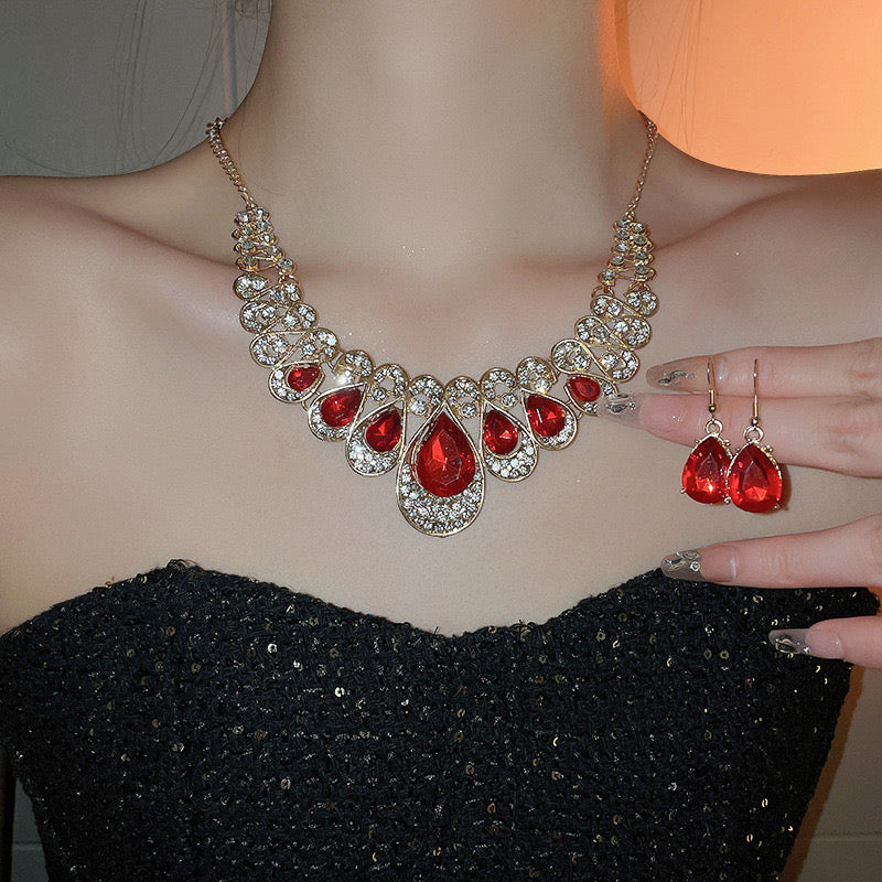 Mysterious red necklace and earrings set